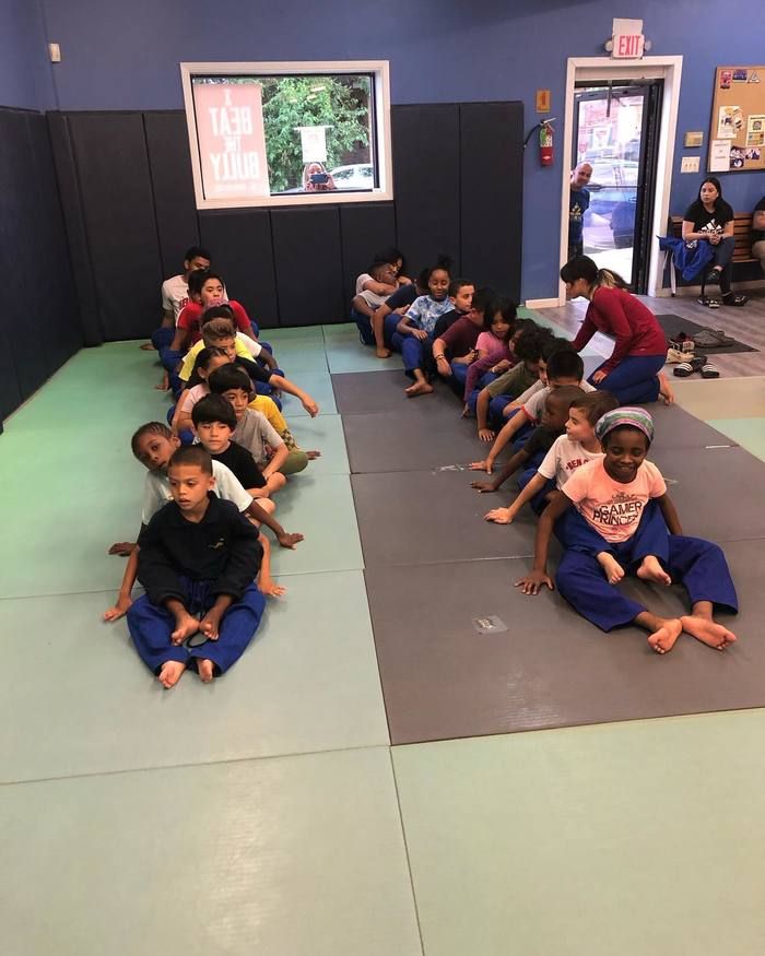 <center>Summer Camp: The Ultimate Activity That Teaches Discipline and Leadership!<center>